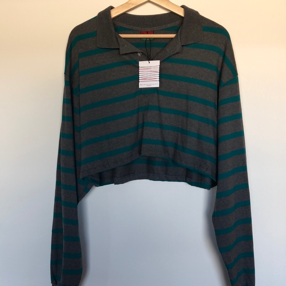 Urban Outfitters Long sleeve crop top